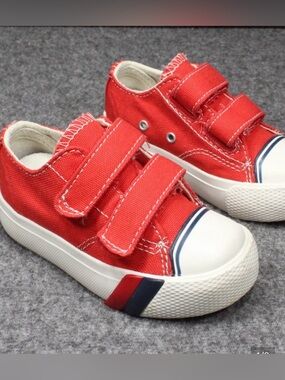 Pro Keds toddler 8.5 Red Canvas Hook-and-Loop Sneakers